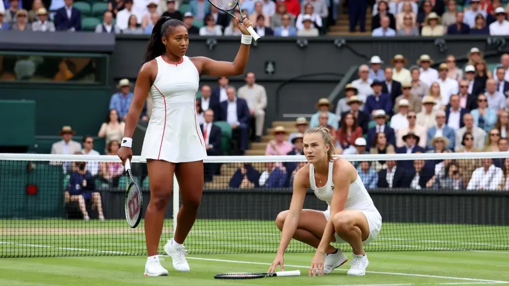 Osaka elimina Sabalenka em Wimbledon e aprofunda crise da número um do mundo